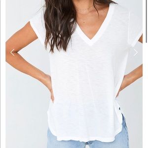 Bella Dahl Rib Neck V-Neck Tee